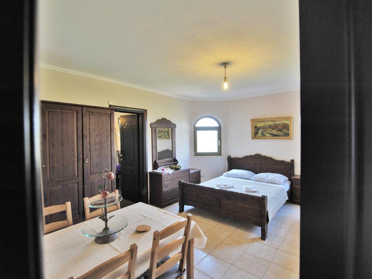 Alice Wonderland Home Nea Flogita Halkidiki Bagian luar foto